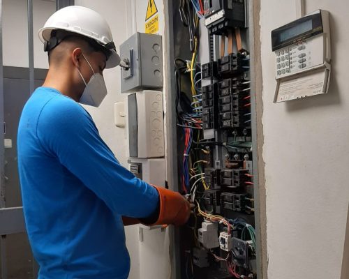 instalaciones electricas e indeci 2
